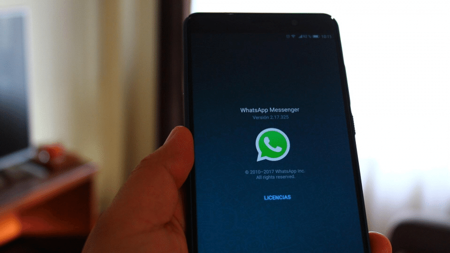 Capa do artigo Pagamentos pelo WhatsApp estão suspensos após decisão do Banco Central e Cade