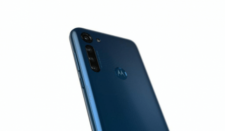 moto g8 power vs samsung m31