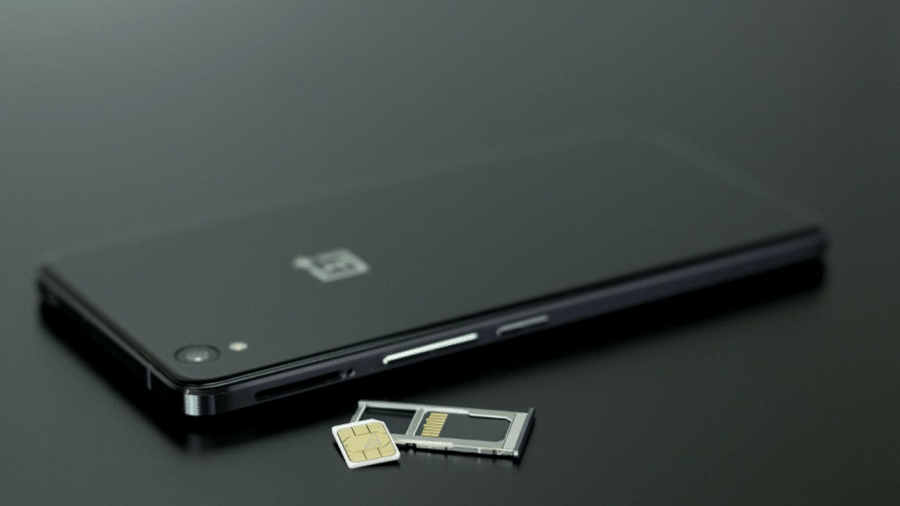 Capa do artigo Vale a pena usar MicroSD para expandir a memória do celular?