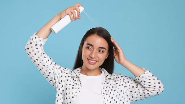 Capa do artigo Shampoo a seco: o que é e como usar?