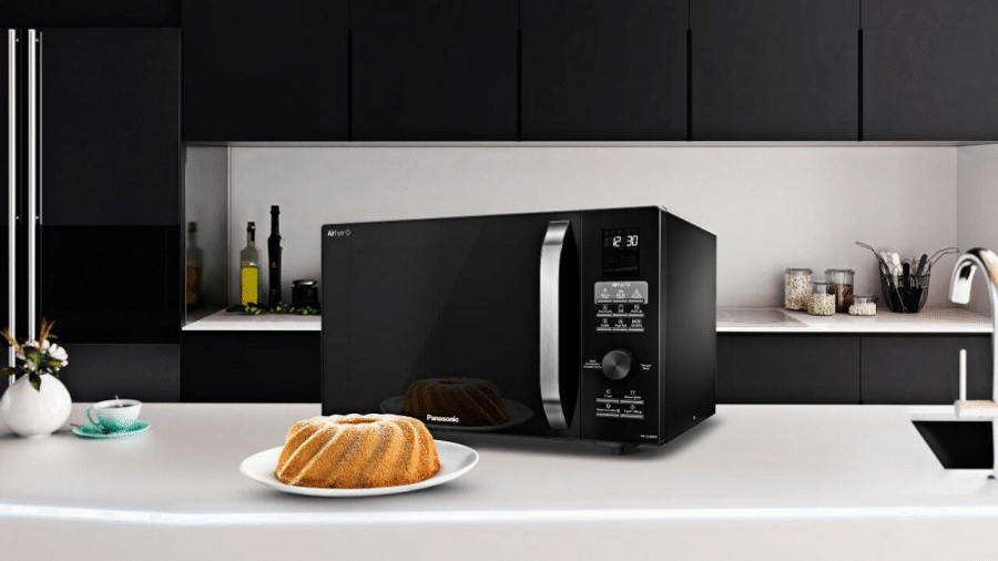 Capa do artigo Micro-ondas com função air fryer: conheça o Panasonic CD89 4 em 1